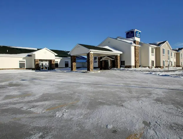 Cobblestone Inn & Suites - Bottineau hotel detail image 1