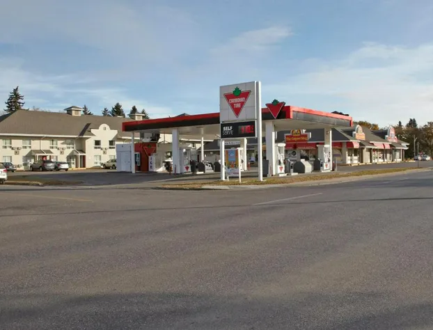 Colonial Square Inn & Suites hotel detail image 4