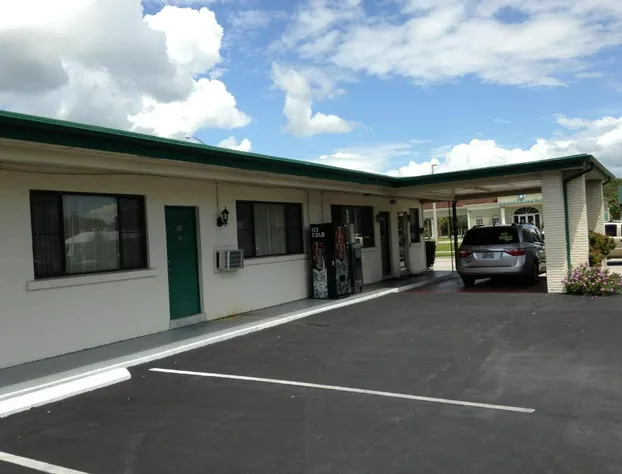 Economy Inn hotel detail image 4