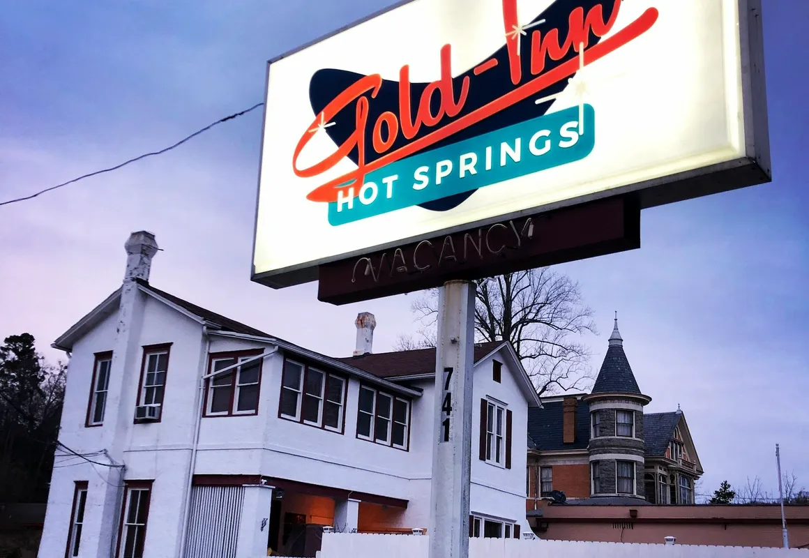 Gold-Inn Hot Springs hotel hero