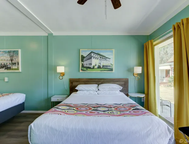 Gold-Inn Hot Springs hotel detail image 4