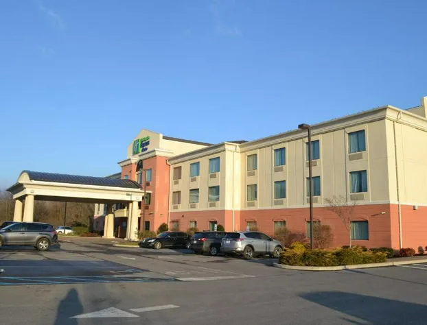 Holiday Inn Express Hotel & Suites Selinsgrove by IHG hotel detail image 1