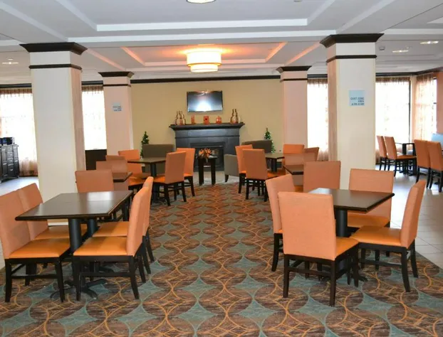 Holiday Inn Express Hotel & Suites Selinsgrove by IHG hotel detail image 3