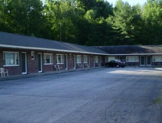 Ladd Brook Inn hotel detail image 4