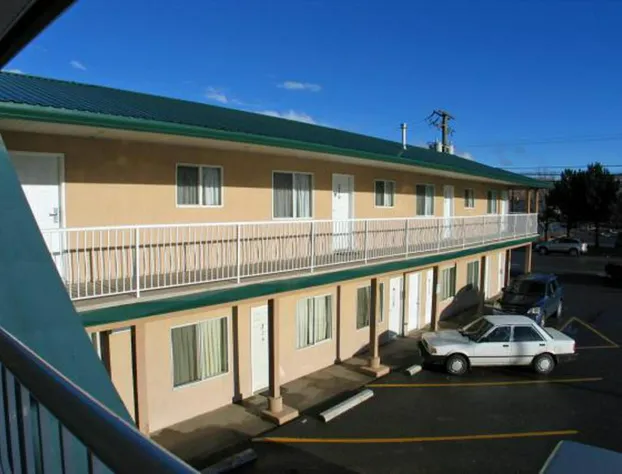 Travelodge by Wyndham Merritt hotel detail image 1