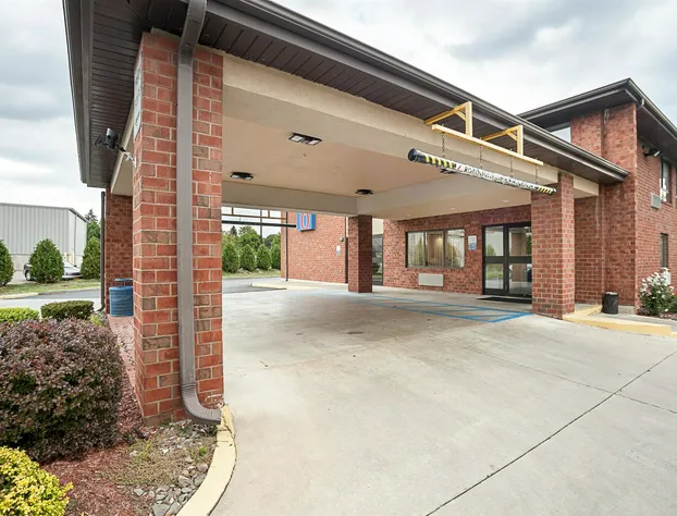 Motel 6 Binghamton, NY hotel detail image 2