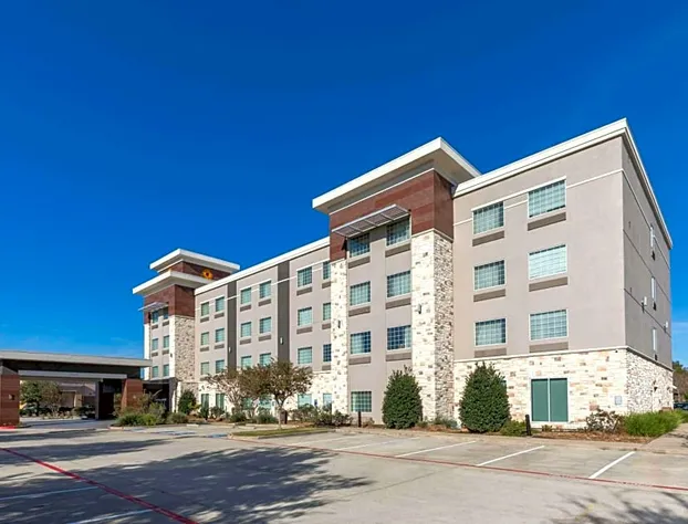 La Quinta Inn & Suites by Wyndham Houston NW Beltway8/WestRD hotel detail image 2