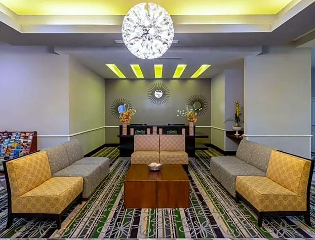 La Quinta Inn & Suites by Wyndham Houston NW Beltway8/WestRD hotel detail image 4