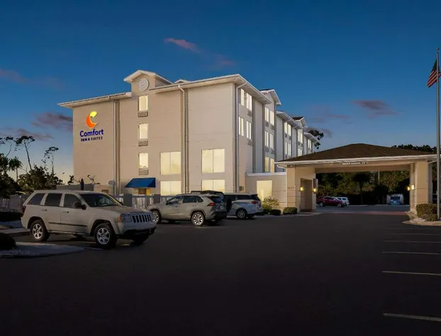 Comfort Inn & Suites hotel detail image 3
