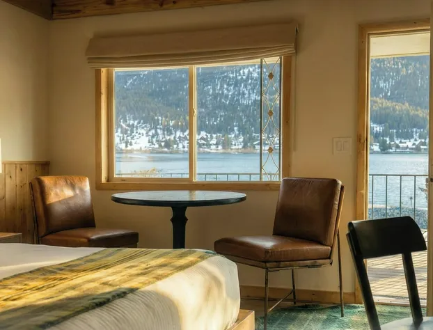 Western Riviera Lakeside Lodging hotel detail image 4