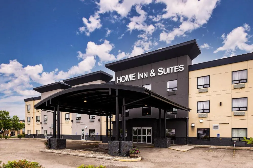 Home Inn & Suites Yorkton hotel hero