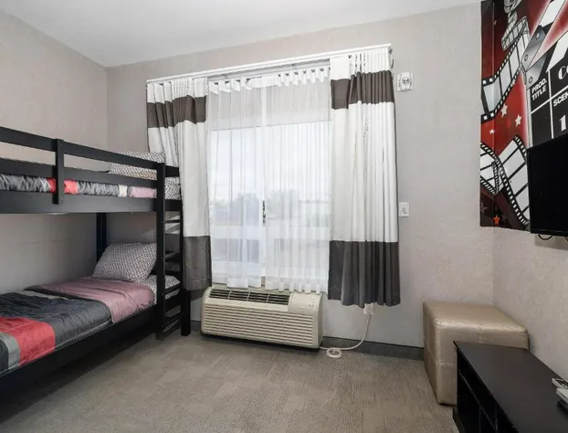 Home Inn & Suites Yorkton hotel detail image 4