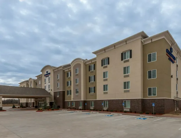 Candlewood Suites Midwest City by IHG hotel detail image 1