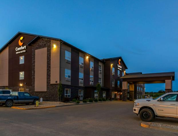 Comfort Inn & Suites hotel detail image 2