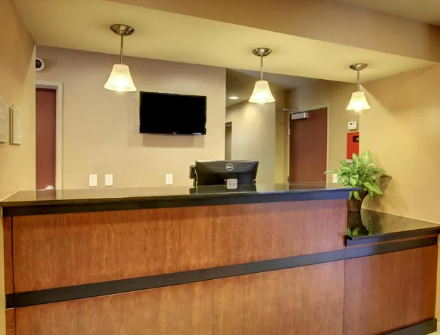 Cobblestone Inn & Suites - Hartington hotel detail image 2