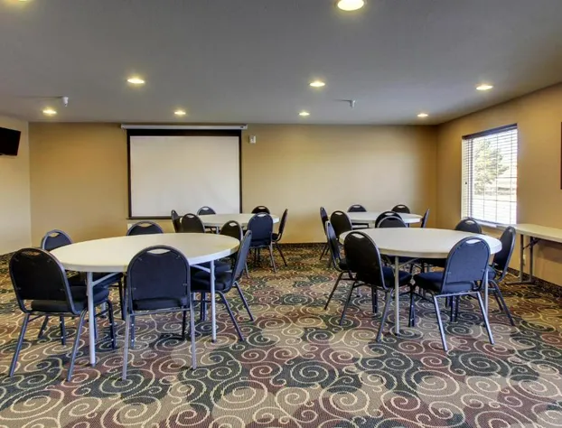 Cobblestone Inn & Suites - Hartington hotel detail image 1