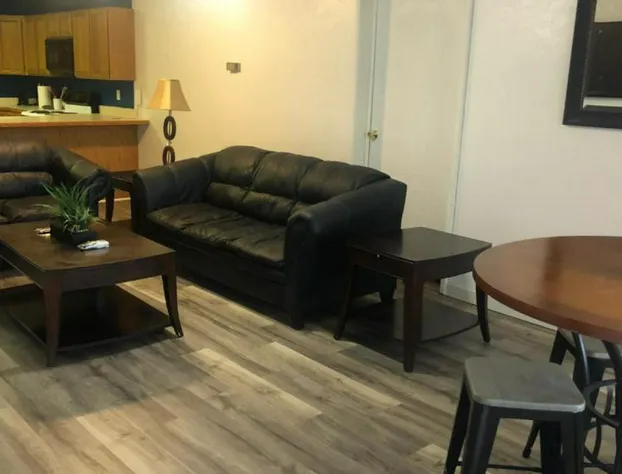 THE BRANSINN Entertainment District hotel detail image 2