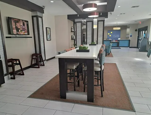 Holiday Inn Express Kenedy by IHG hotel detail image 1