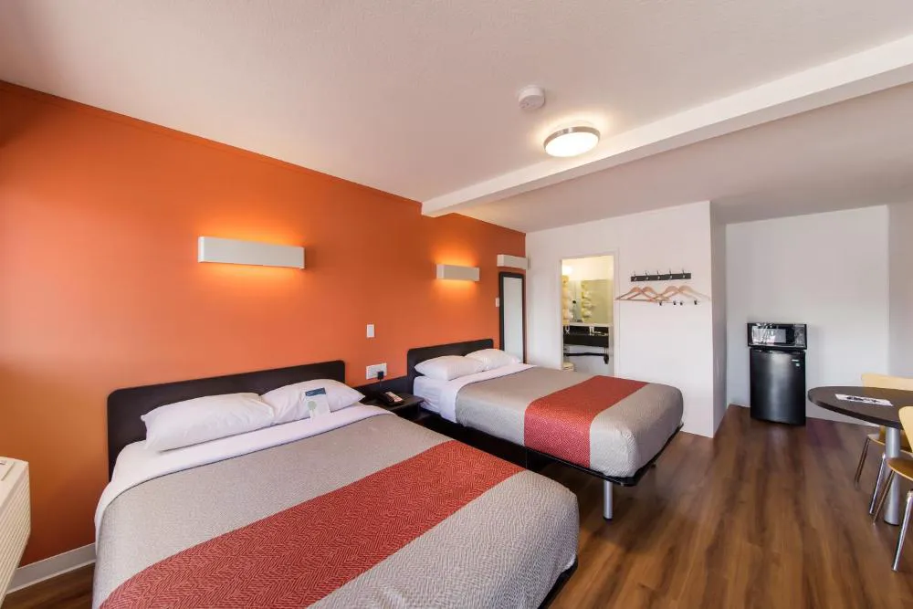 Motel 6 Cranbrook, BC hotel hero