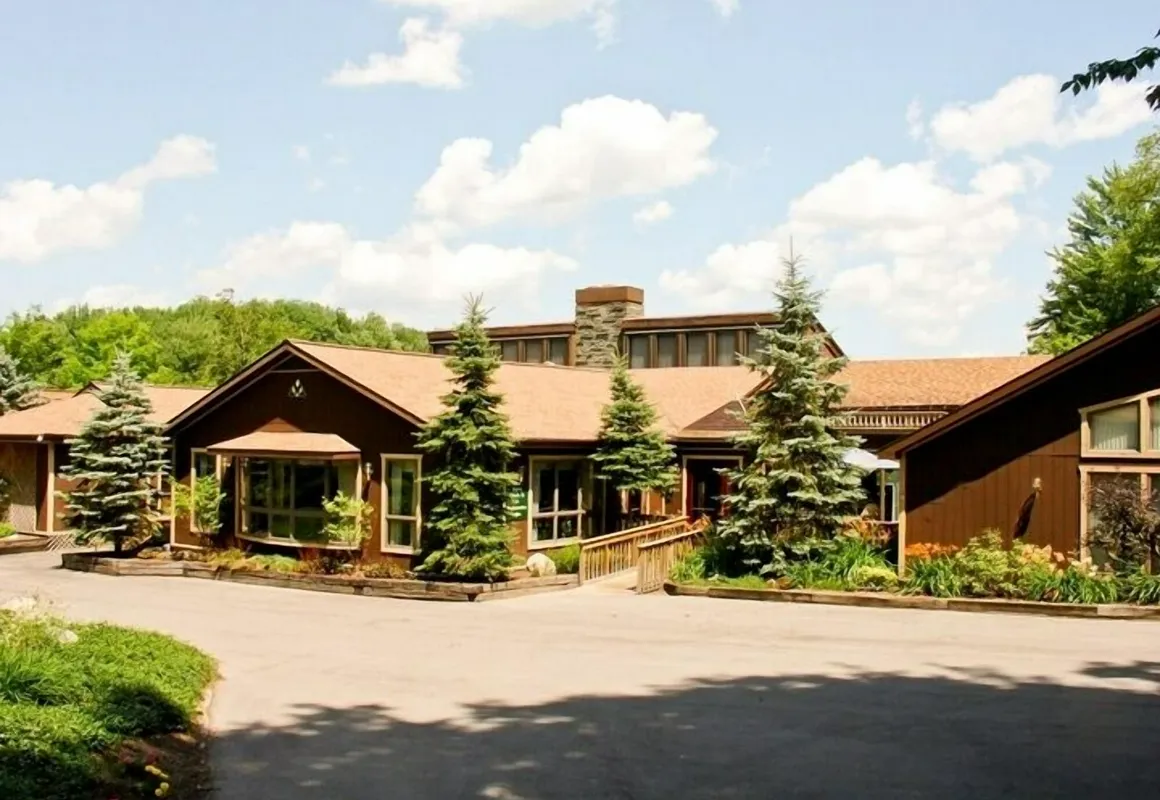 The Biggest Loser Resort Niagara hotel hero