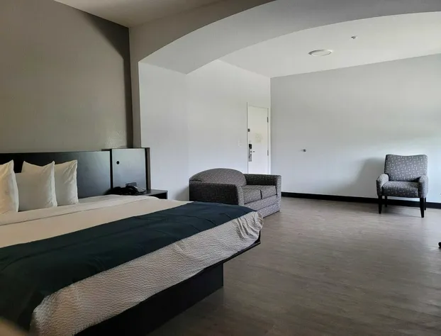 Days Inn & Suites by Wyndham Gonzales TX hotel detail image 4