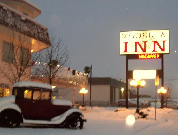 Model A Inn hotel detail image 3