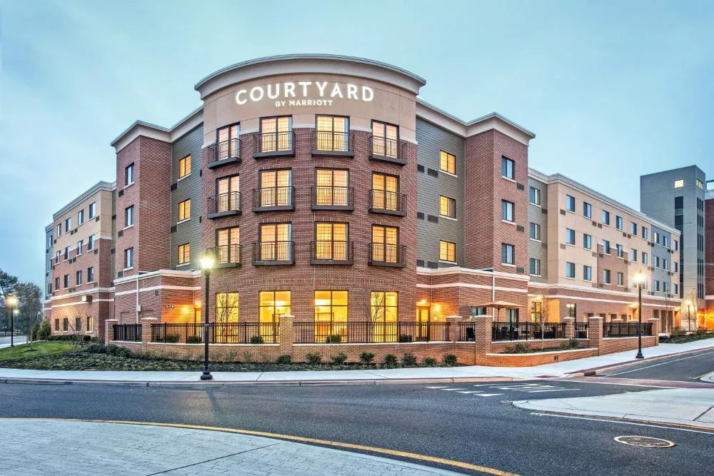 Courtyard Glassboro Rowan University hotel hero