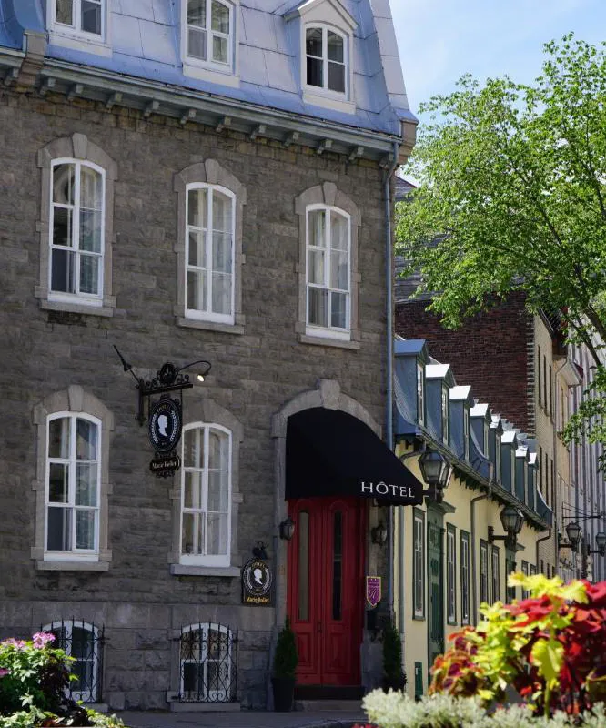 Hôtel Marie-Rollet hotel hero