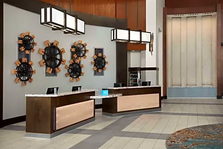 Embassy Suites Springfield hotel detail image 3