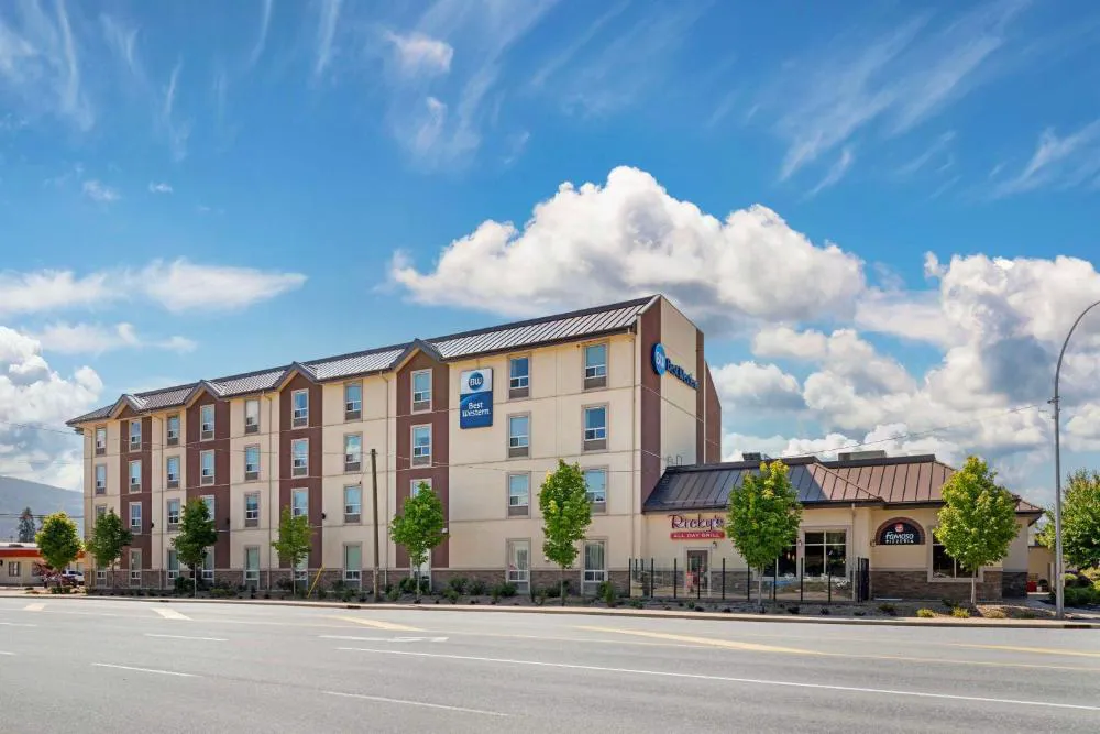 Best Western Pacific Inn hotel hero