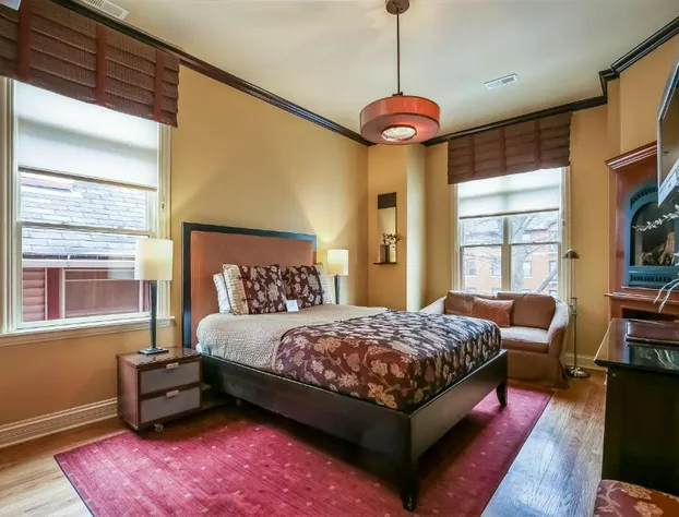 Harvey House Bed & Breakfast hotel detail image 1