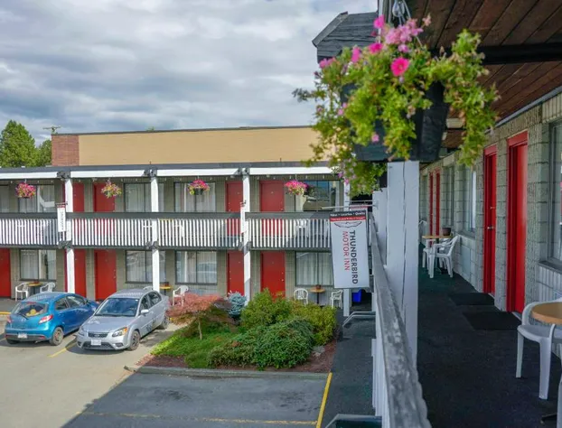 Thunderbird Motor Inn hotel detail image 3