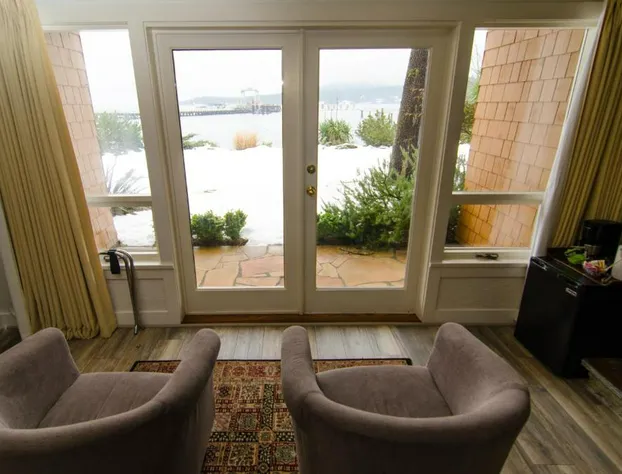 Galiano Oceanfront Inn & Spa hotel detail image 4