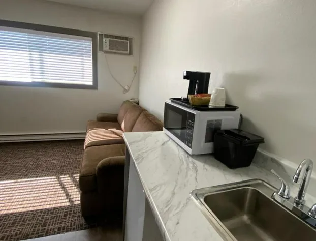 Super 8 by Wyndham Penticton hotel detail image 3