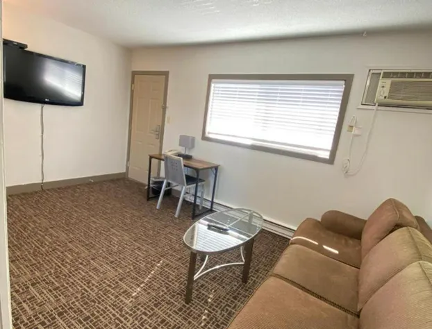 Super 8 by Wyndham Penticton hotel detail image 4