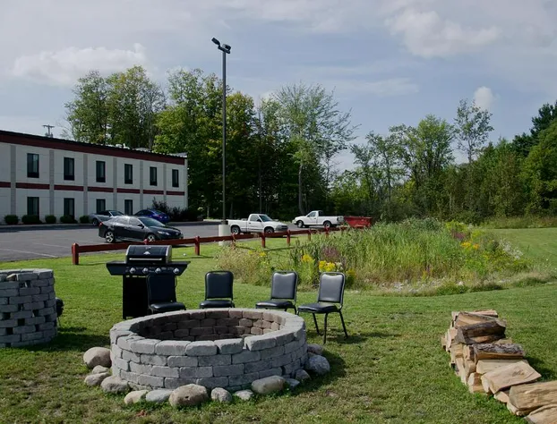 Pleasant Night Inn hotel detail image 3