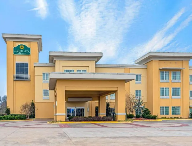 La Quinta Inn & Suites by Wyndham Muskogee hotel detail image 2