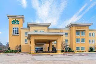 La Quinta Inn & Suites by Wyndham Muskogee hotel detail image 3