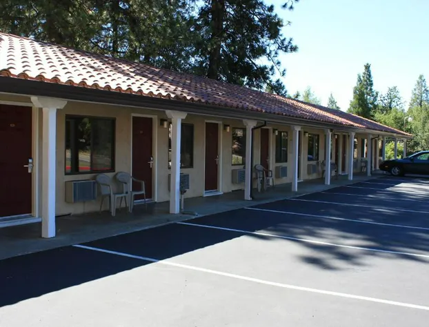 Gold Trail Motor Lodge hotel detail image 1