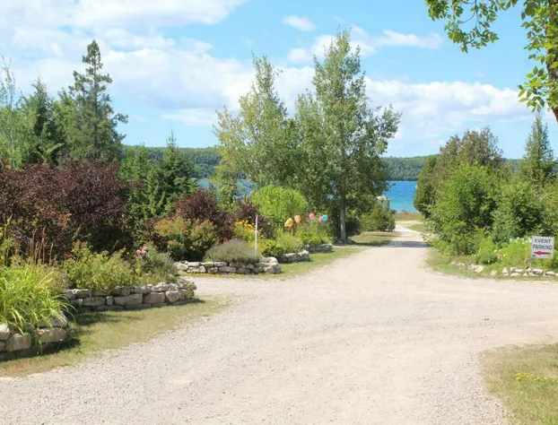 Waterview On The Bay hotel detail image 2