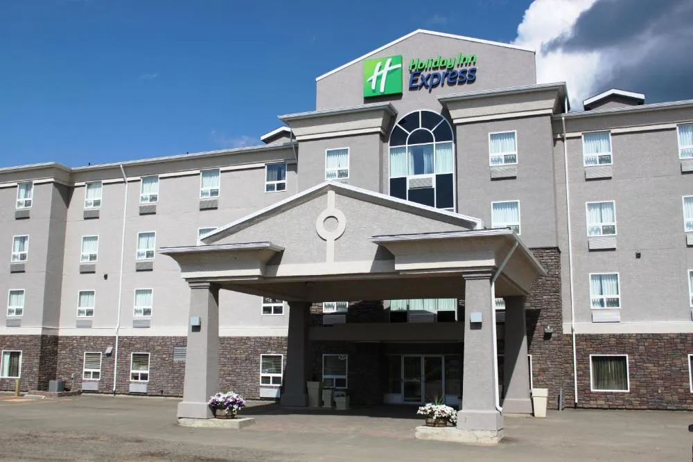 Holiday Inn Express Yorkton East by IHG hotel hero