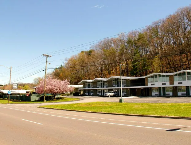 Colony House Motor Lodge hotel detail image 2