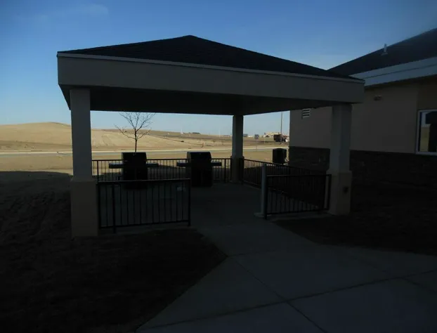 Hawthorn Extended Stay by Wyndham Dickinson hotel detail image 3