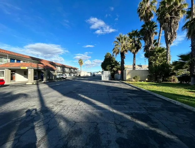 Studio 6 Hemet, CA hotel detail image 2