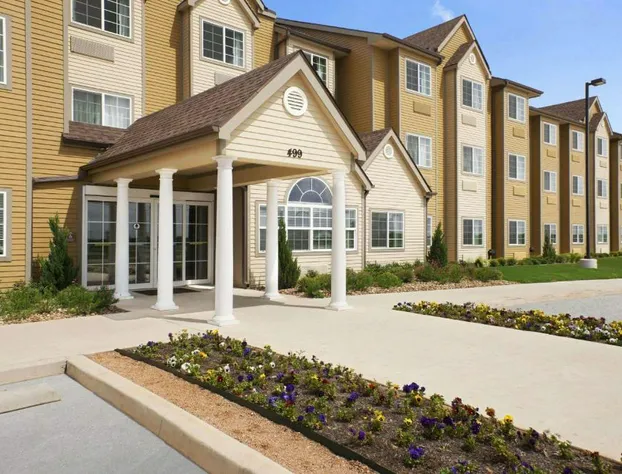 Microtel Inn & Suites by Wyndham Cotulla hotel detail image 1