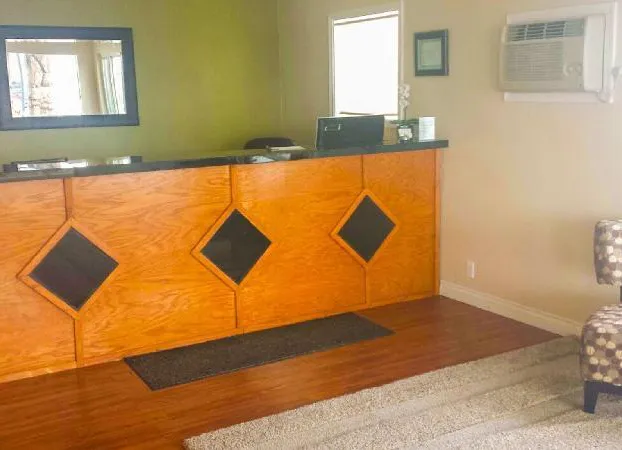 Western Motel Hardin hotel detail image 4