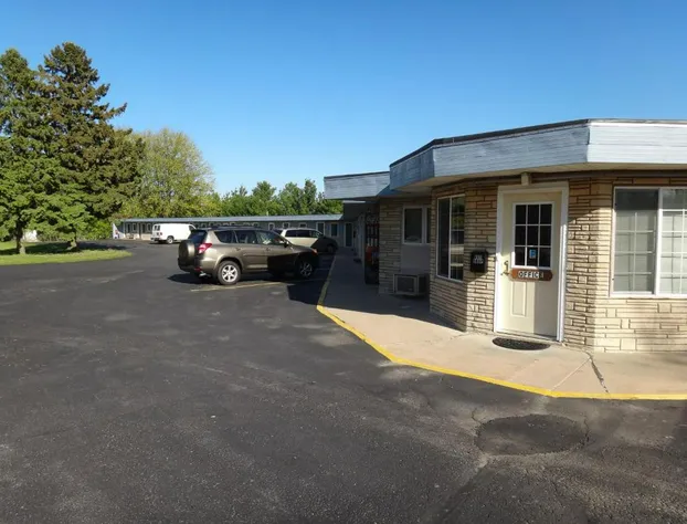 Pine Ridge Motel hotel detail image 3