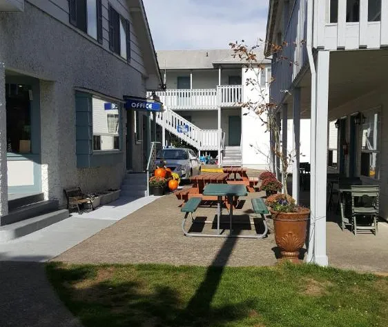 Hillcrest Inn hotel detail image 1