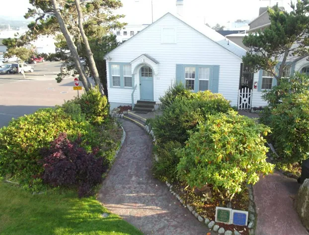 Hillcrest Inn hotel detail image 3