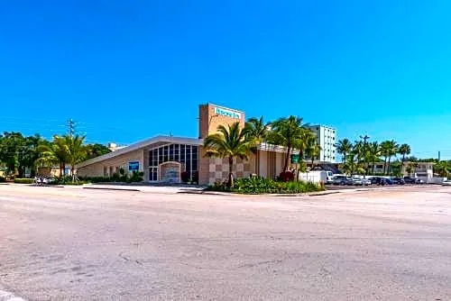 Downtown Hollywood Gardens Inn & Suites hotel detail image 4